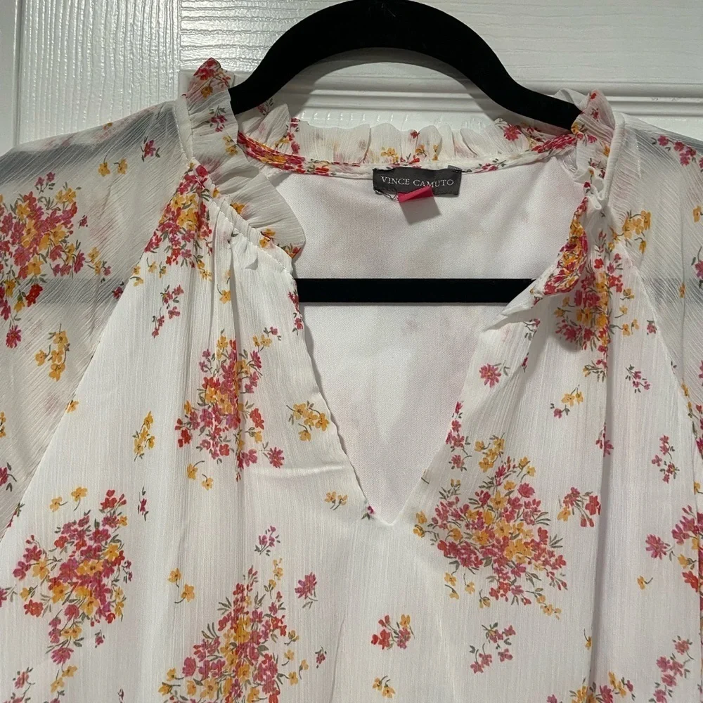 NWT Vince Camuto Size S White Floral Ruffle Flowy Long Sleeve Sheer Mini Dress